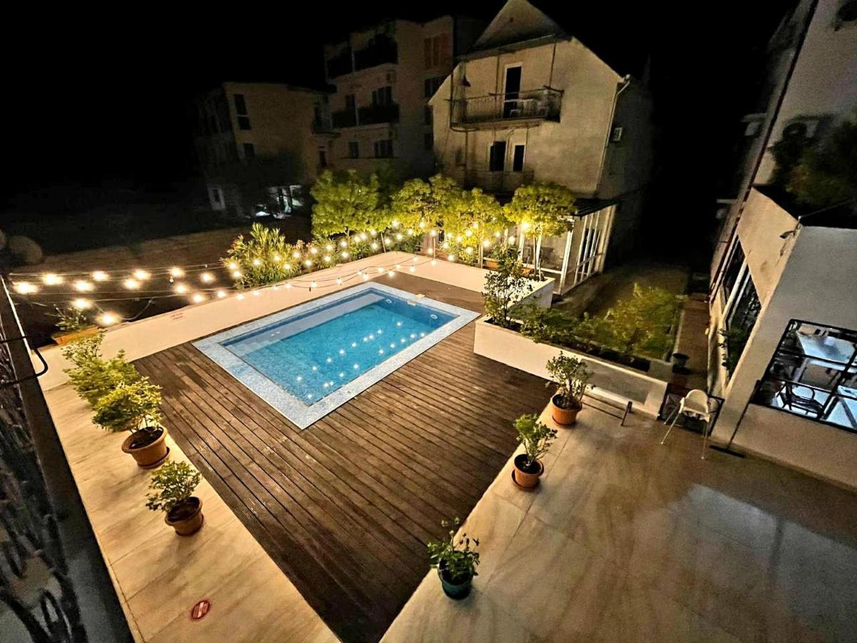 Live Inn Ureki Bagian luar foto