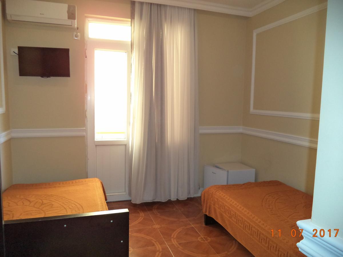 Live Inn Ureki Bagian luar foto