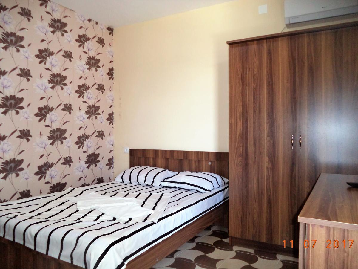 Live Inn Ureki Bagian luar foto