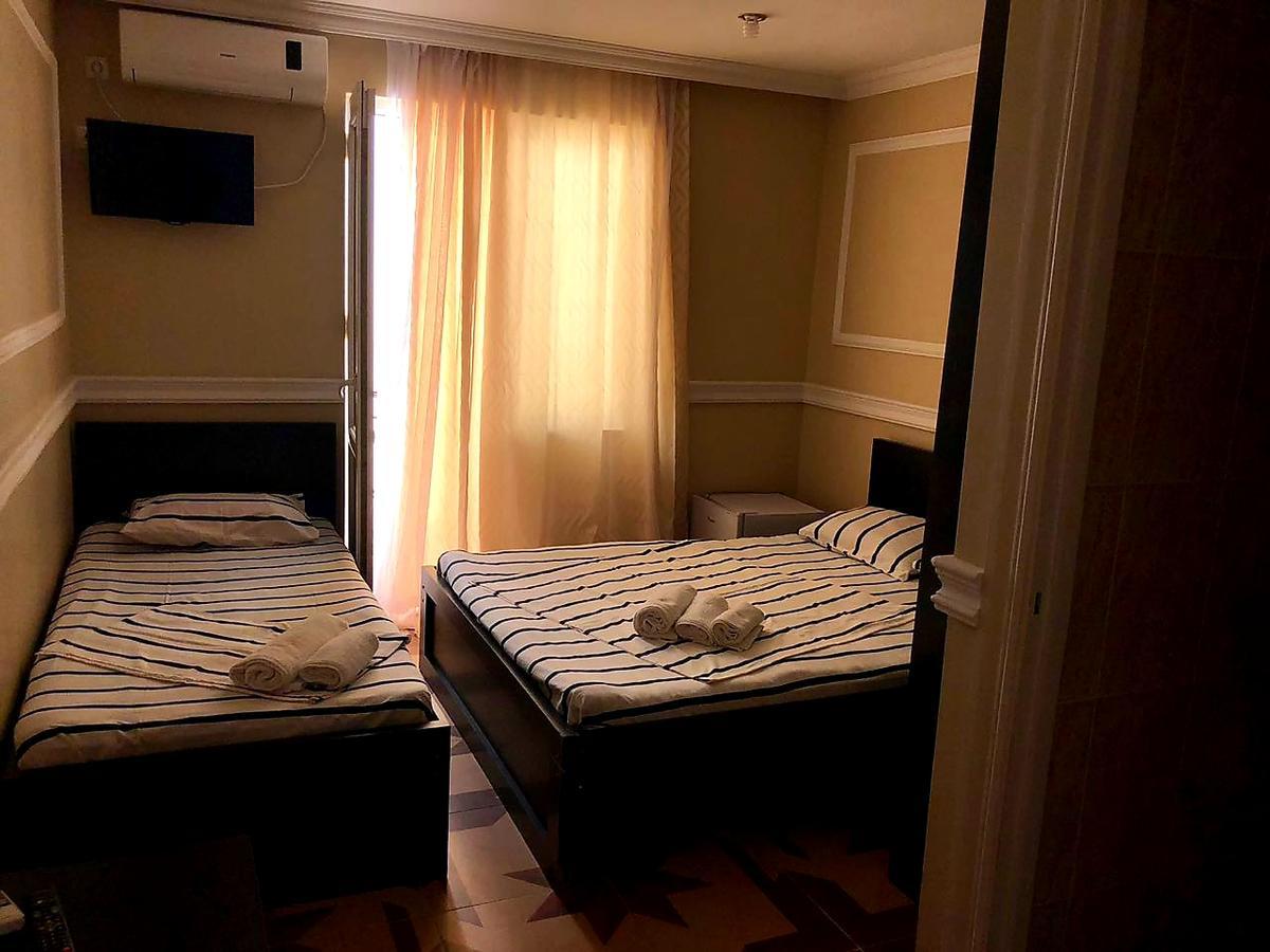 Live Inn Ureki Bagian luar foto